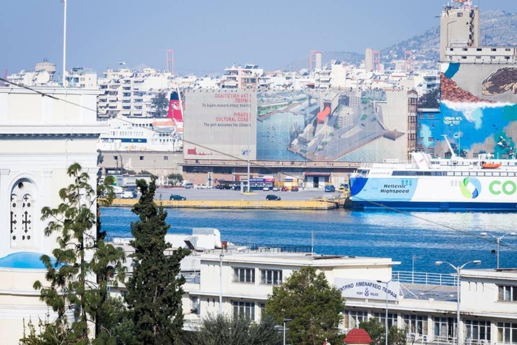 Neoclassical Apartment With 3 Bedrooms In Piraeus Buitenkant foto